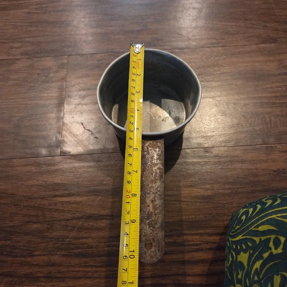 Vintage Enterprise Quality Aluminum Small Saucepan Rustic Farmhouse Decor 10.5in
